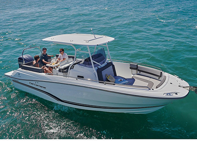 Cap camarat 7.5 CC 225cv 8 passagers (Journée 930€ , demi- journée ou sunset 830€ - Hors carburant, Skipper inclus)